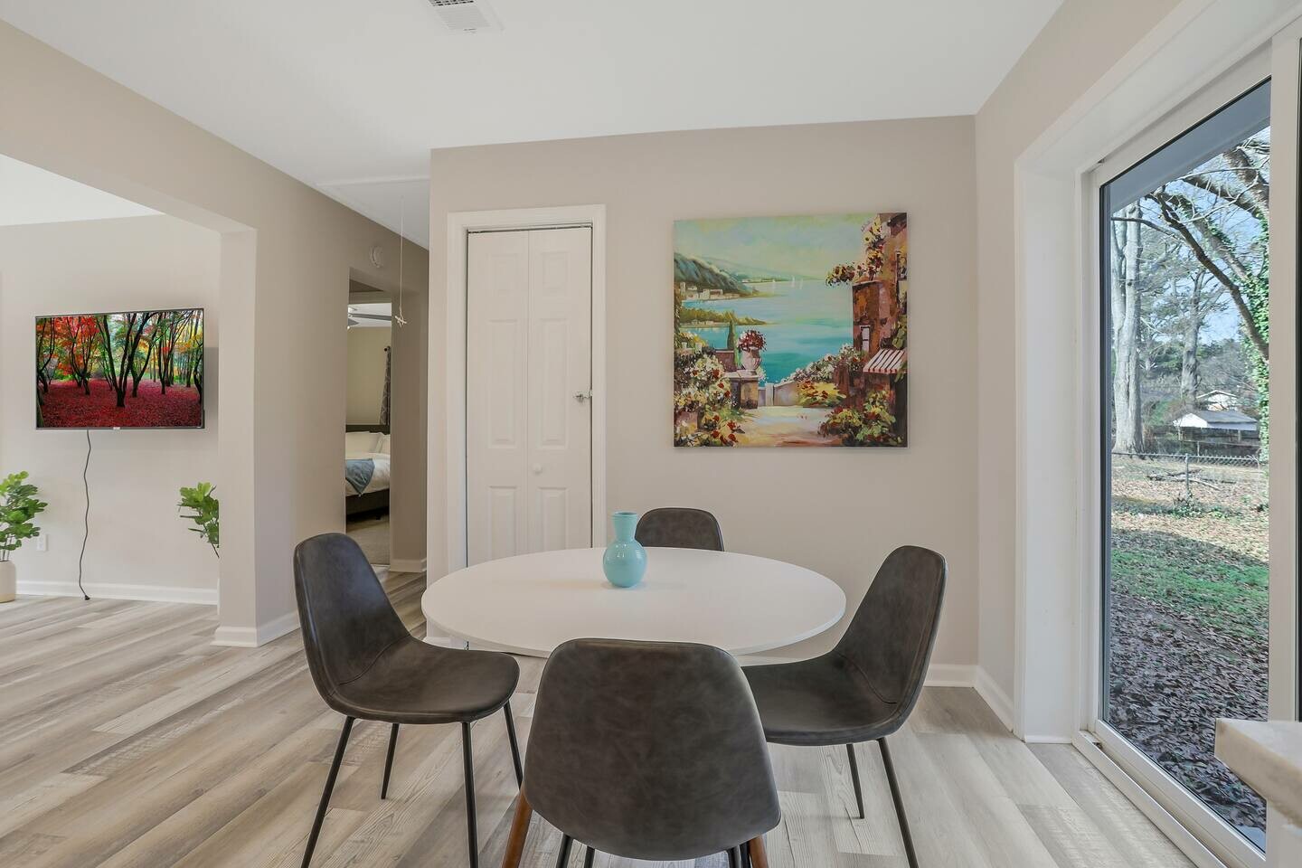 3032 Brook Drive 7