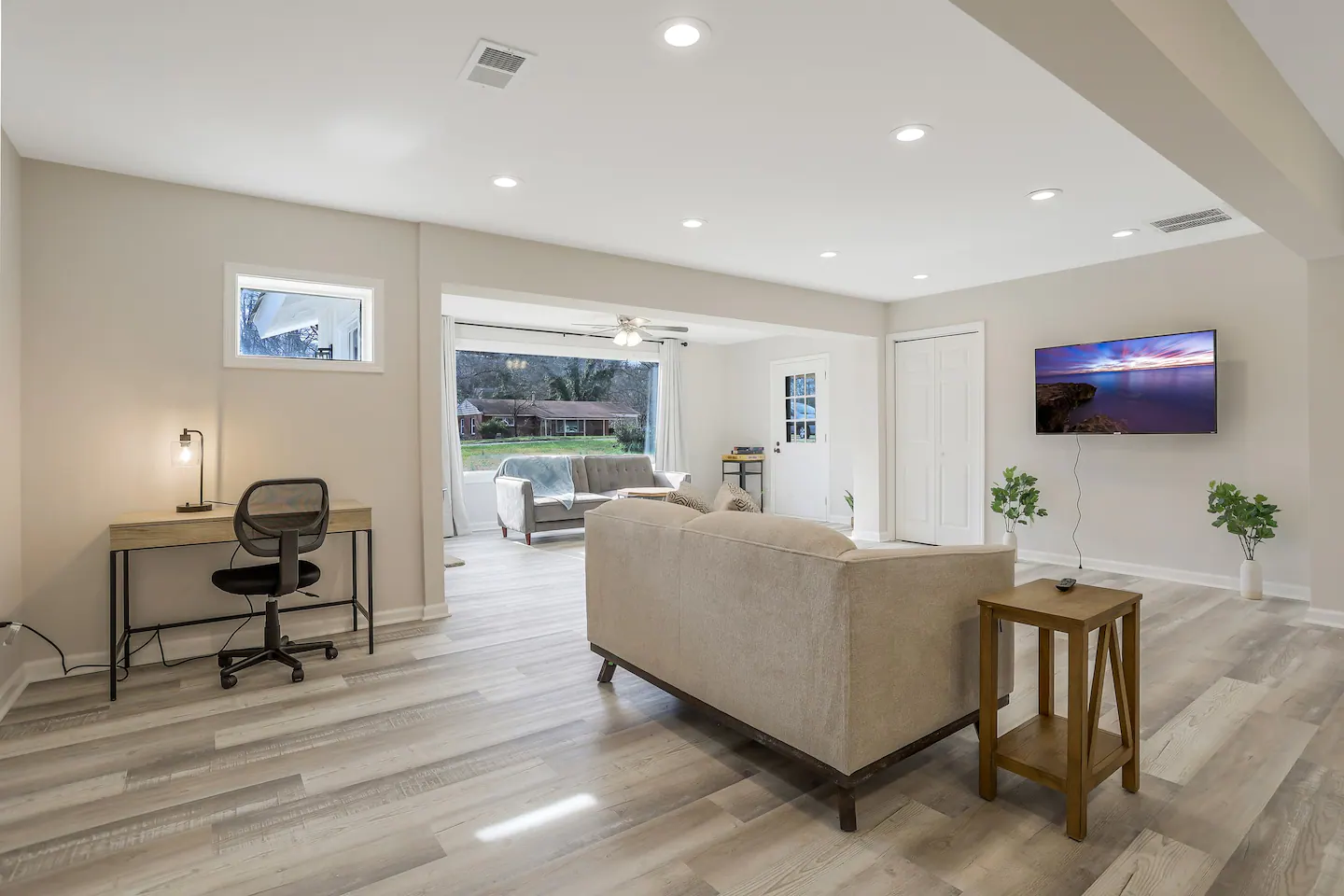 3032 Brook Drive 8