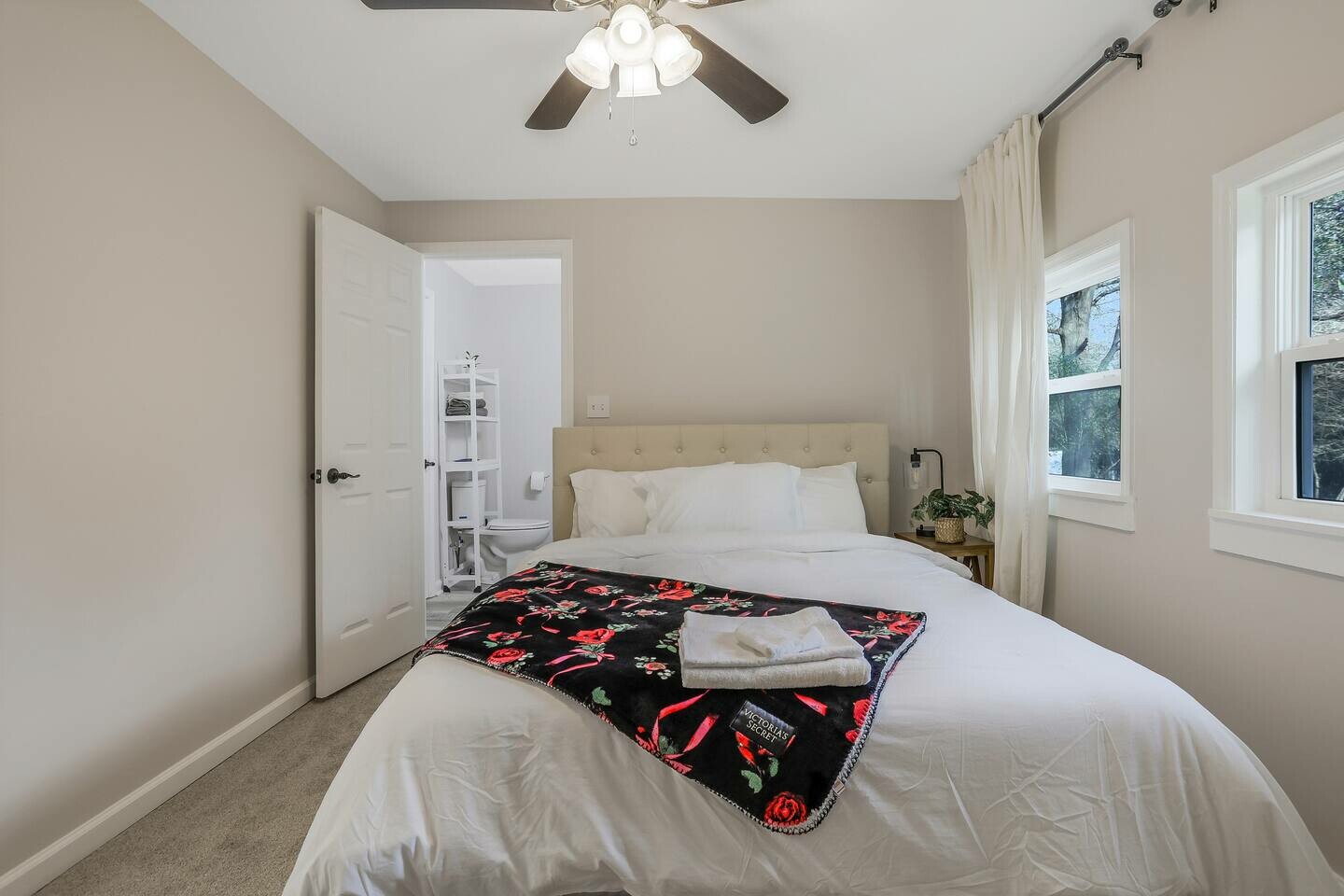 3032 Brook Drive 11