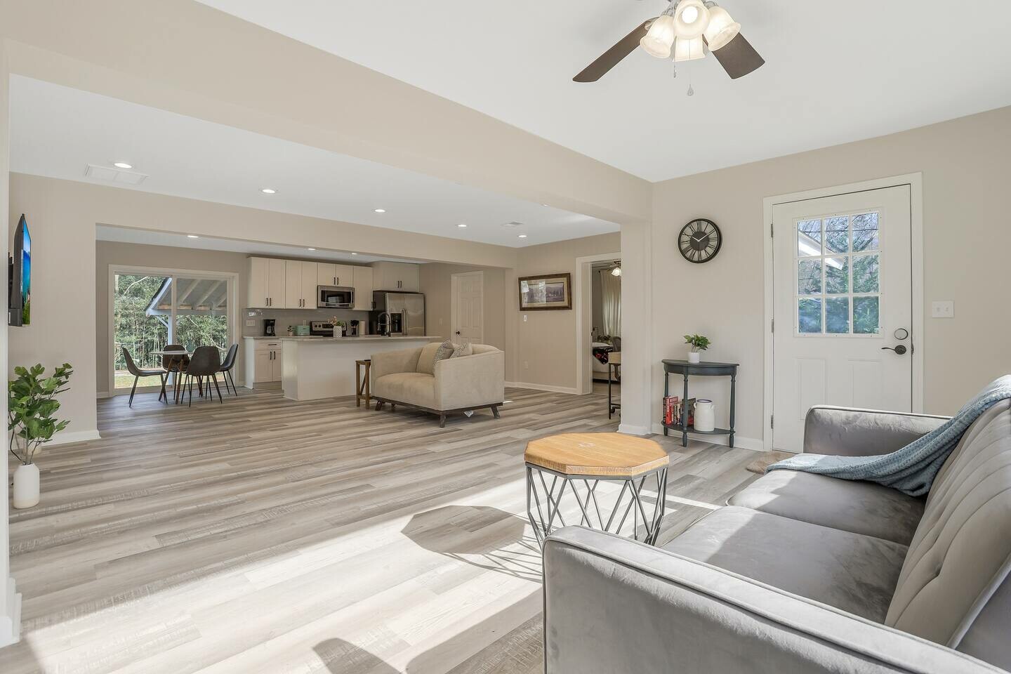 3032 Brook Drive 21