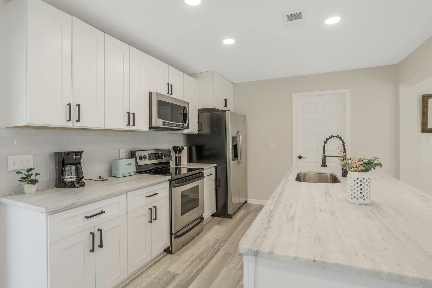 3032 Brook Drive 22