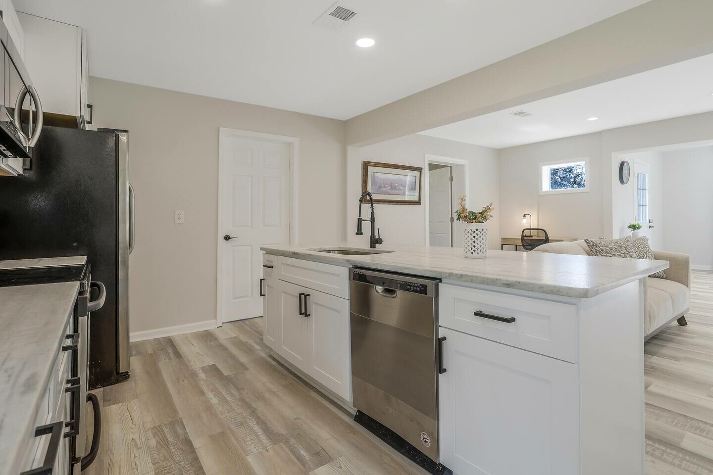 3032 Brook Drive 27