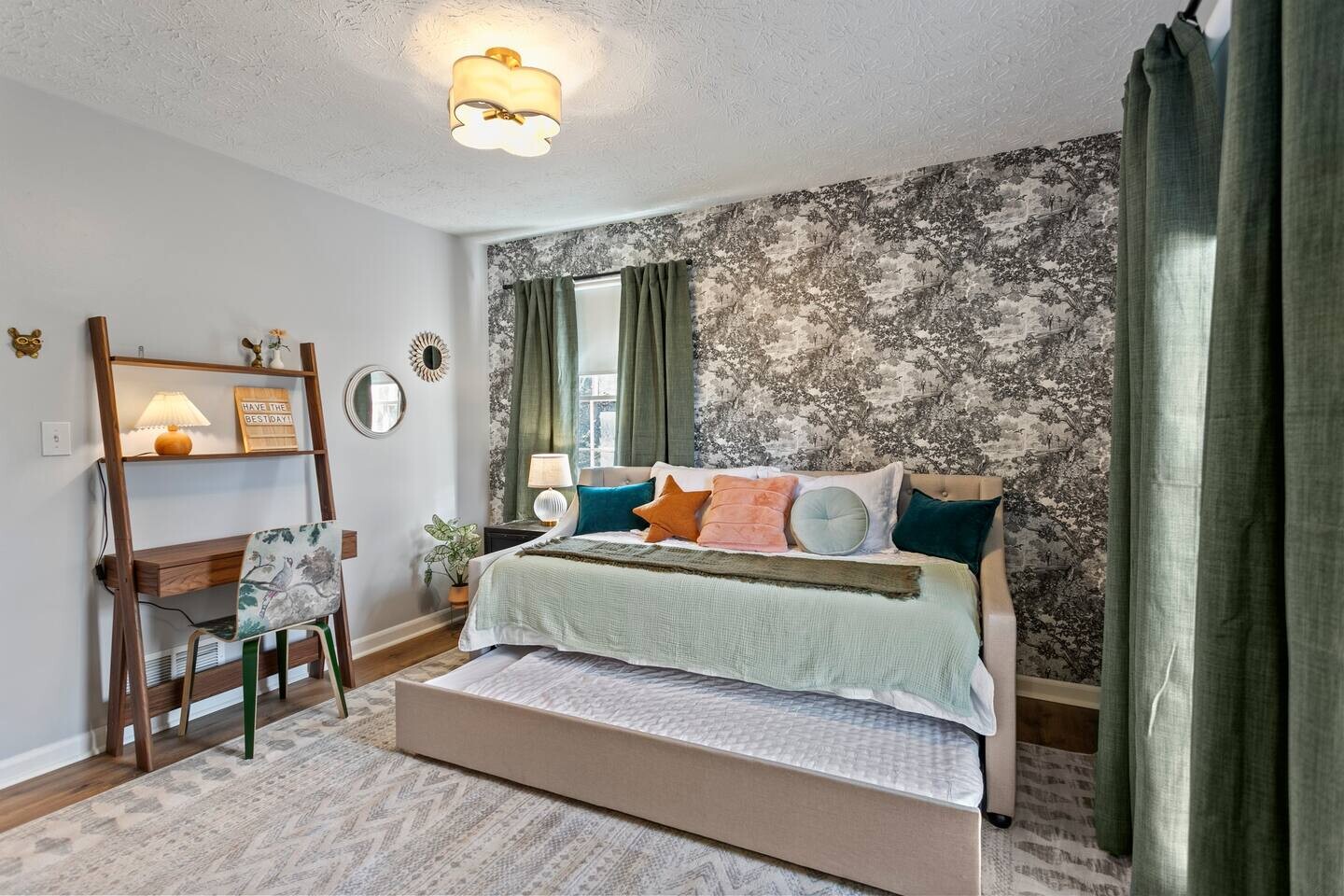 Pet Friendly Home – 10 Minutes to Trilith! 7