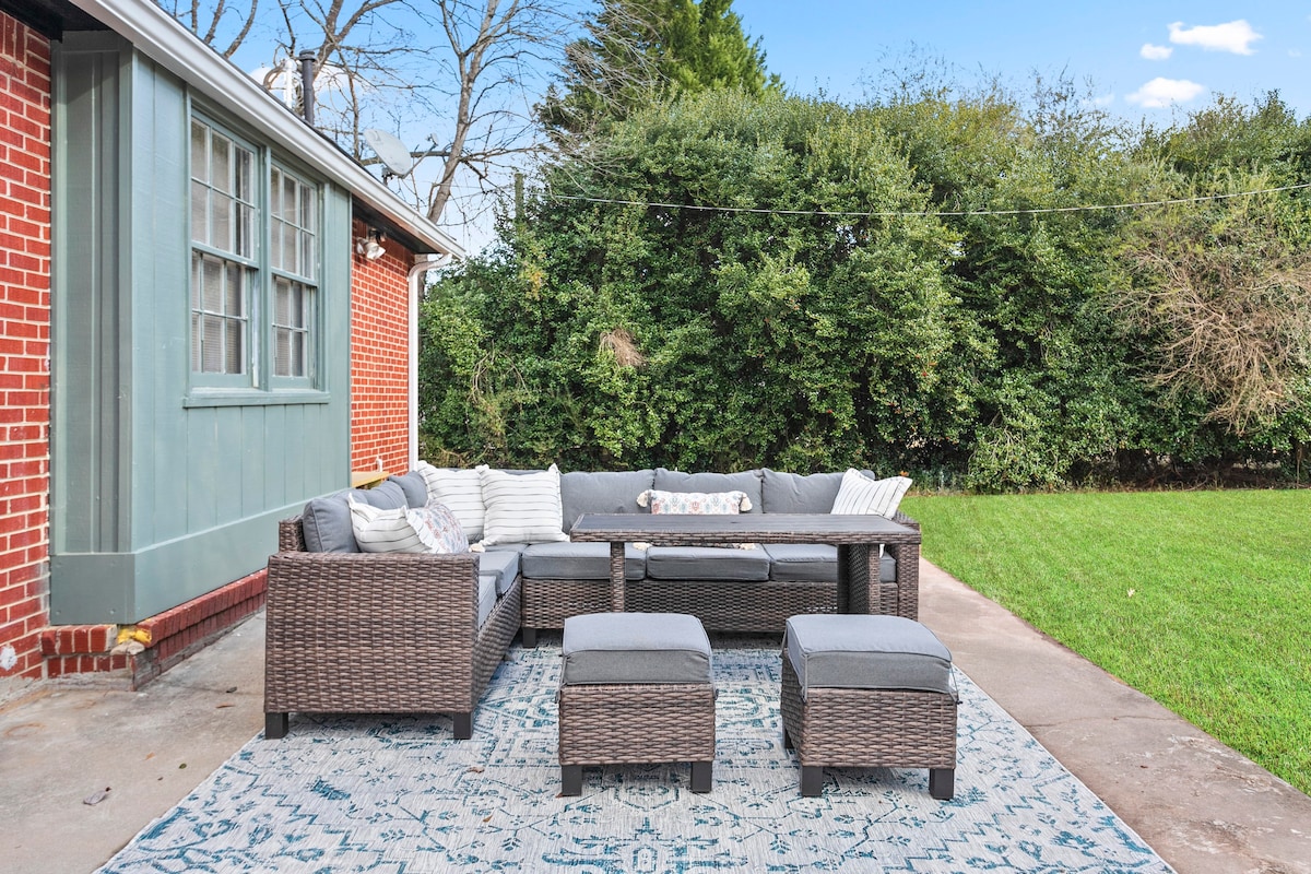 Pet Friendly Home – 10 Minutes to Trilith! 17